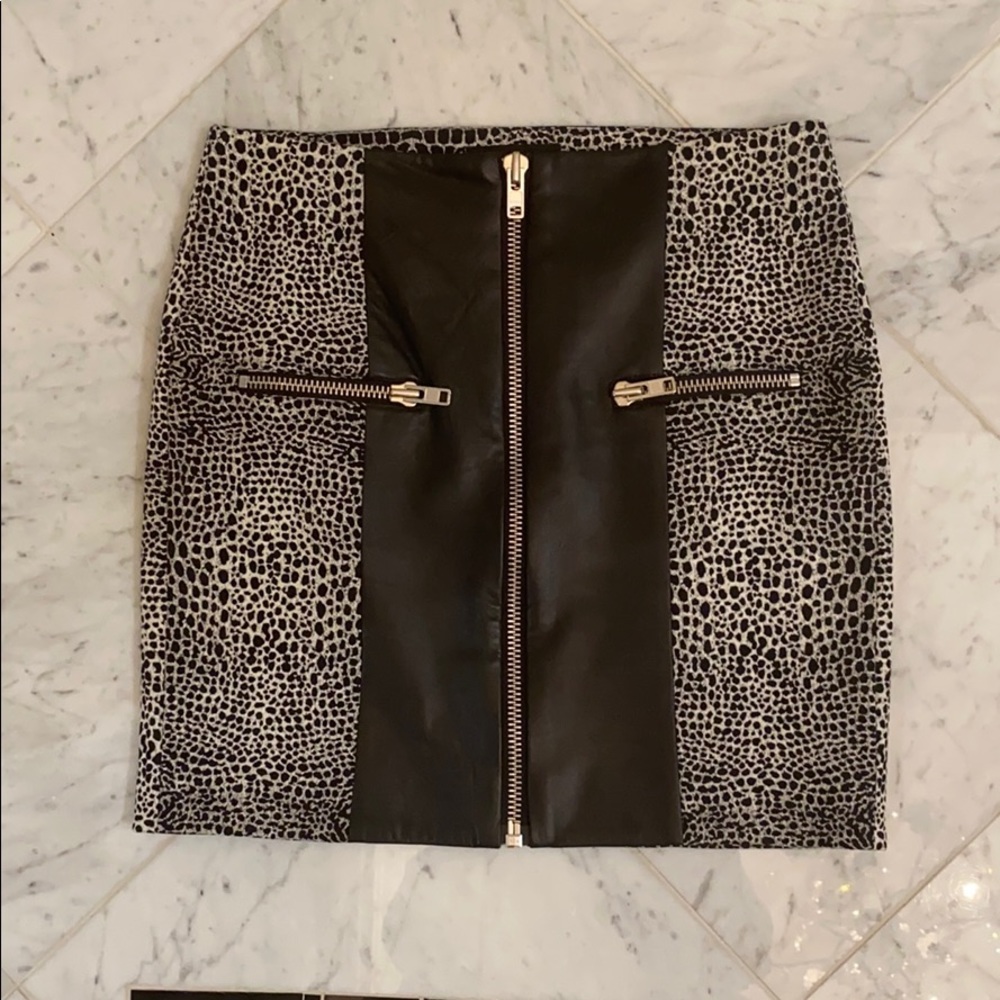 Mini skirt